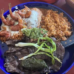 Tios platter. Comes w tortillas. 38$ and worth every pennyyy