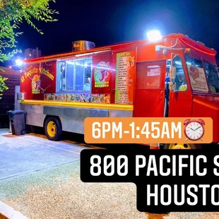  food truck at night