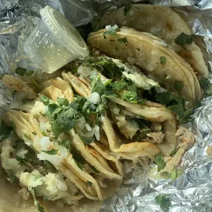 Six chicken tacos