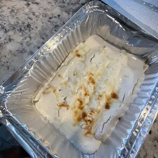 Cheese enchiladas with crema