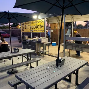 Taco stand