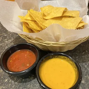 food, nachos