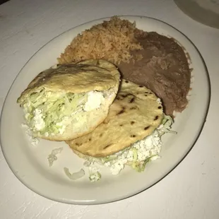 Gorditas Plate