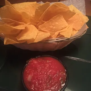 Chips & Salsa