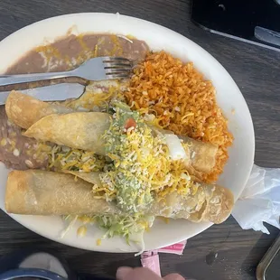 Lunch - Flautas!  Omg!  These were good!  The guacamole  is wonderful!  Fresh!!