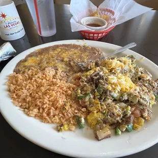 Machaca con Huevos.