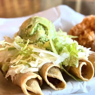 a plate of mexican food