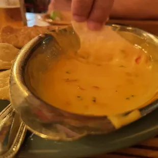 Table Chile con Queso