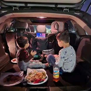 So yummy,  clean,  fast,  and fun! Coming back soon! Food is so good,  but the pupusas are our fav!