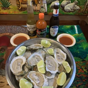 Ostiones en su concha