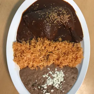 Mole con pollo