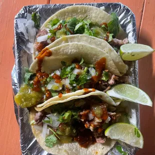 Tacos de carnitas