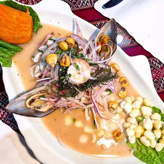 Ceviche Mixto