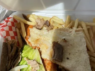 Lizzy's Cuban Cafe