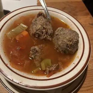 Albóndiga soup