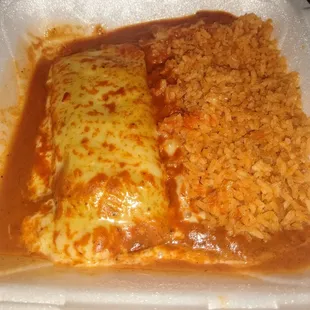 The "Speedy Gonzales" plate - taco pictured separately. Enchilada and taco were ground beef. (Other option was chicken apparently). Tasty.
