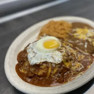 a plate of mexican food