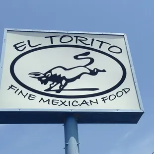 a sign for a mexican food restaurant