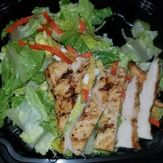 GRILLED CHICKEN MEXICAN CAESAR