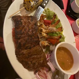 CARNE ASADA Y CAMARONES