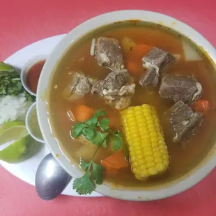 Caldo de res