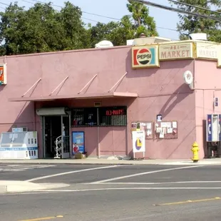 El Toro Carneceria y Taqueria