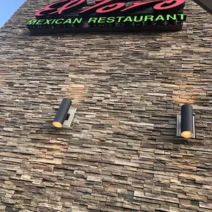 the front of a mexican restaurant