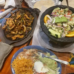 Fajitas (amazing) &amp; Shrimp Ceviche (EXTRA Amazing)