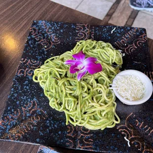 Tallarines verde con bistec ( bistec not in pic)