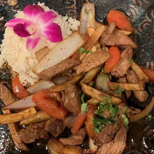 Lomo Saltado!