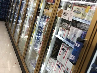 Perris Market