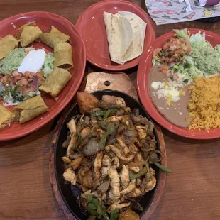 Flautas, fajitas, sides.