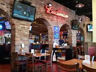 Elsa's On The Border