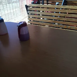 Dirty tables which i can't stand that for sure