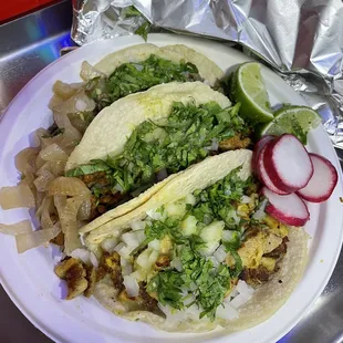Asada, pastor &amp; pollo tacos