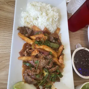 Lomo Saltado Tejano