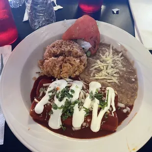 Chicken Enchiladas Red