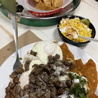 CHILAQUILES ASADA