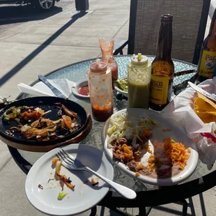 Demolished fajitas and birria taco