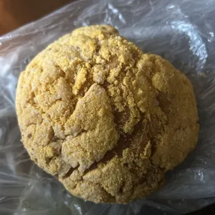 a close up of a cookie