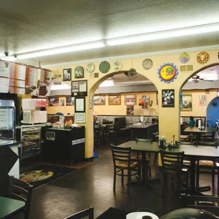 sushi and sashimi, interior