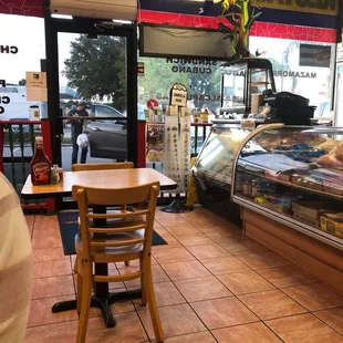 Love this place, great food, great drinks, and great service!