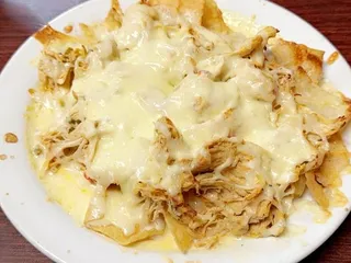 El Jalapenos Mexican Grill