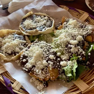 Botana Oaxaqueña:  2 cheese empanadas, 2 chicken taquitos, 2 chorizo/potato molotes, 2 memelas