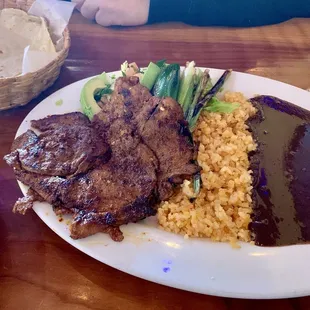 Grilled pork with handmade tortillas