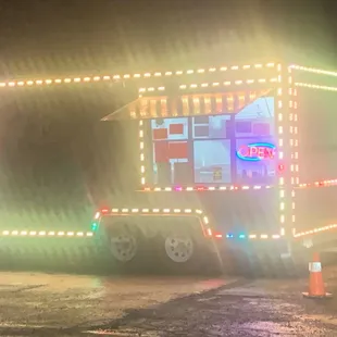 Flashing taco truck
