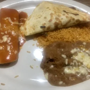 Combo - beef enchilada and chicken quesadilla
