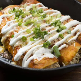 a skillet of mexican food