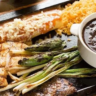 a plate of mexican food