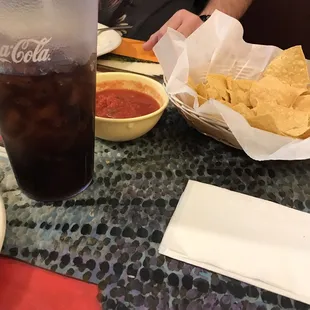 Free chips and salsa. Look how big the drink is.
